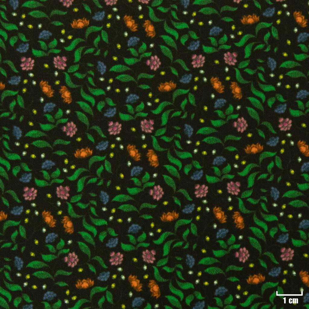 BLACK/GREEN FLORAL PATTERN